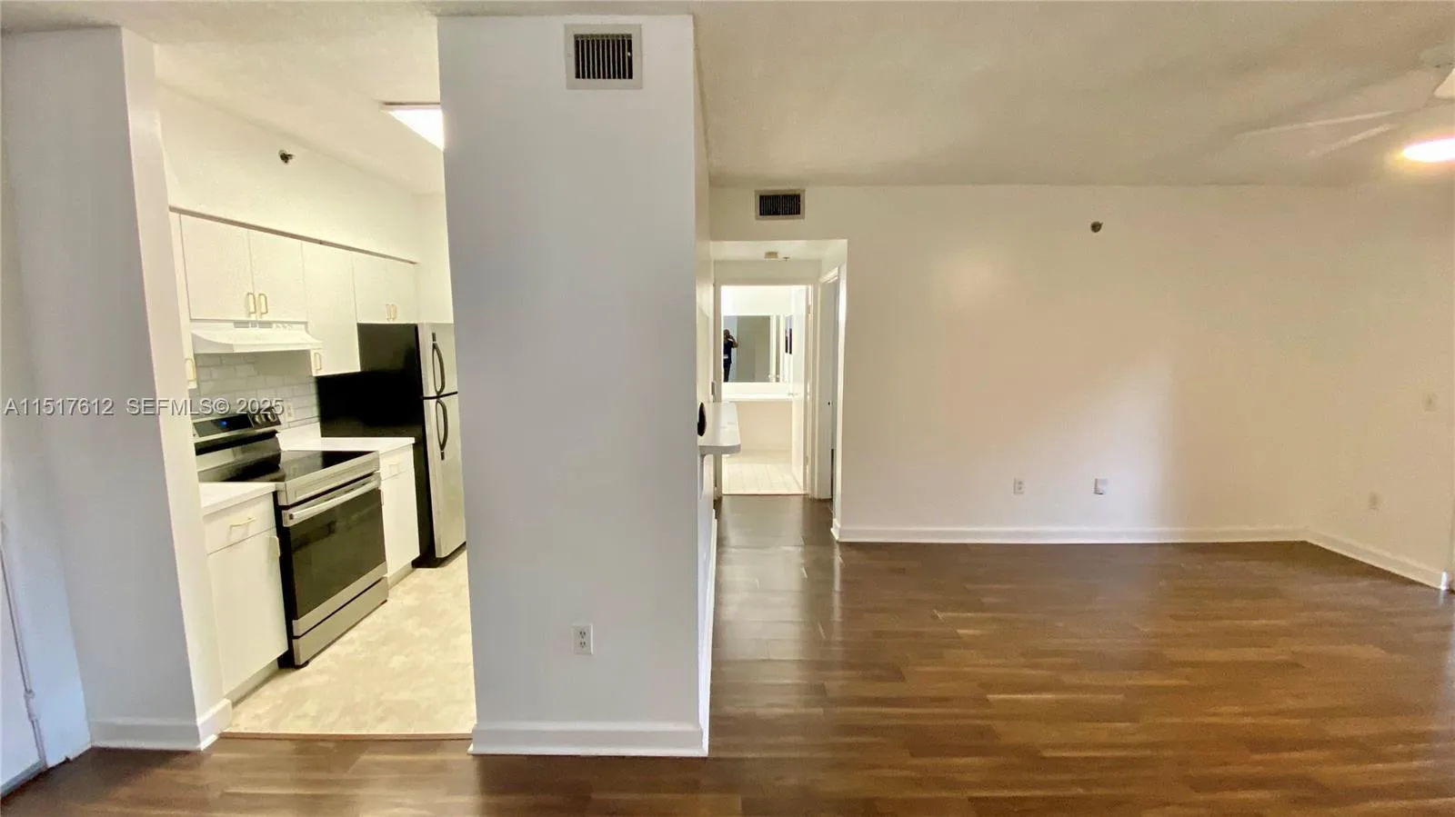 19901 E Country Club Dr # 2103, Aventura, FL 33180 photo 3