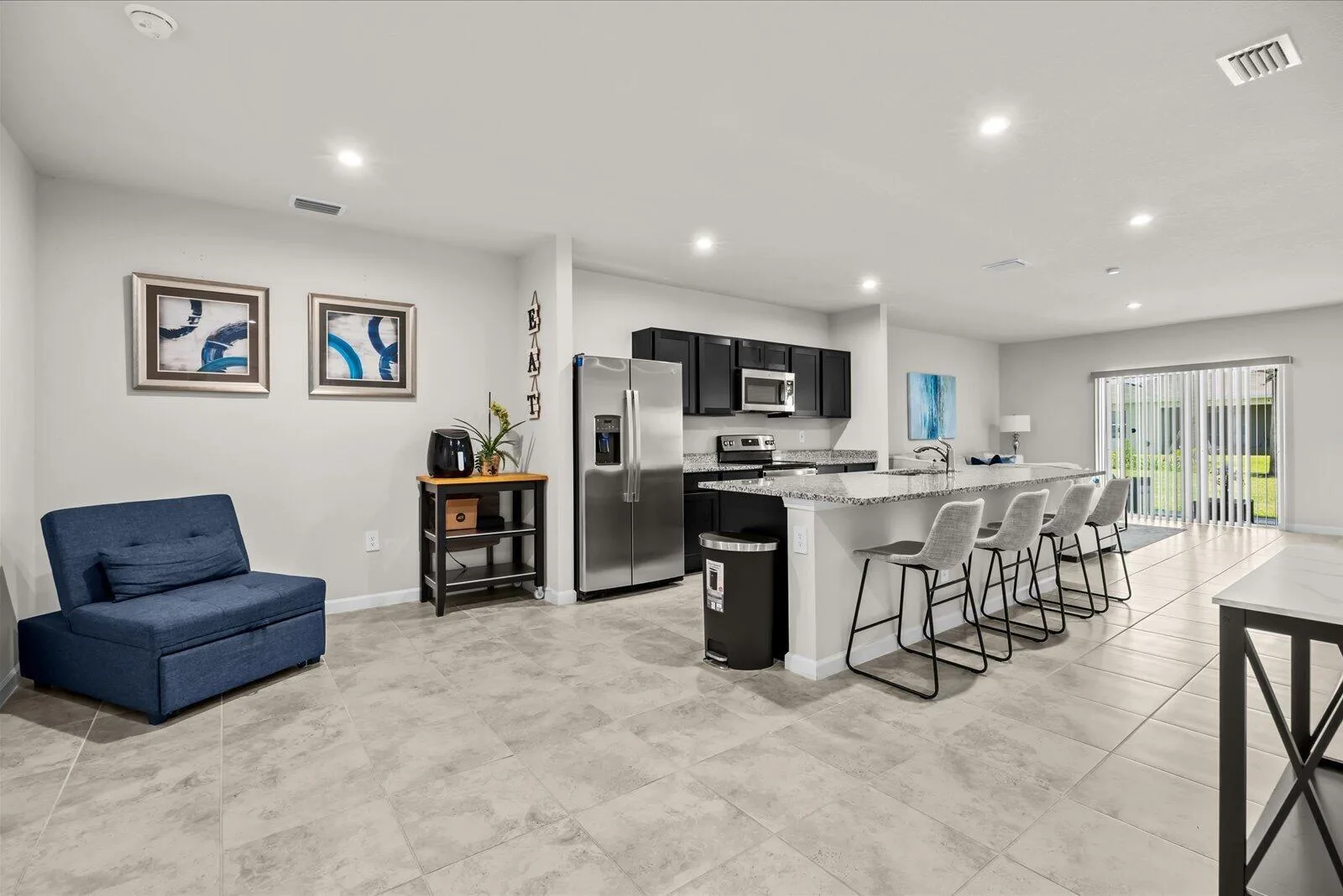 843 Persimmon Place, Fort Pierce, FL 34981 photo 6