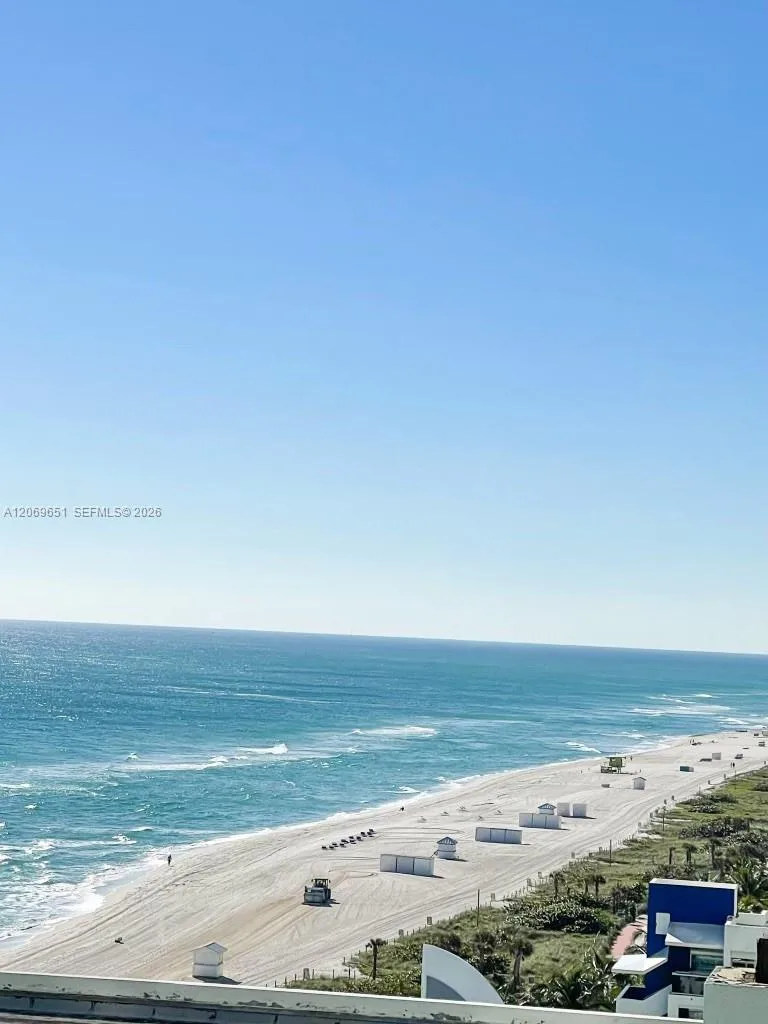 6365 Collins Ave # 1407, Miami Beach, FL 33141