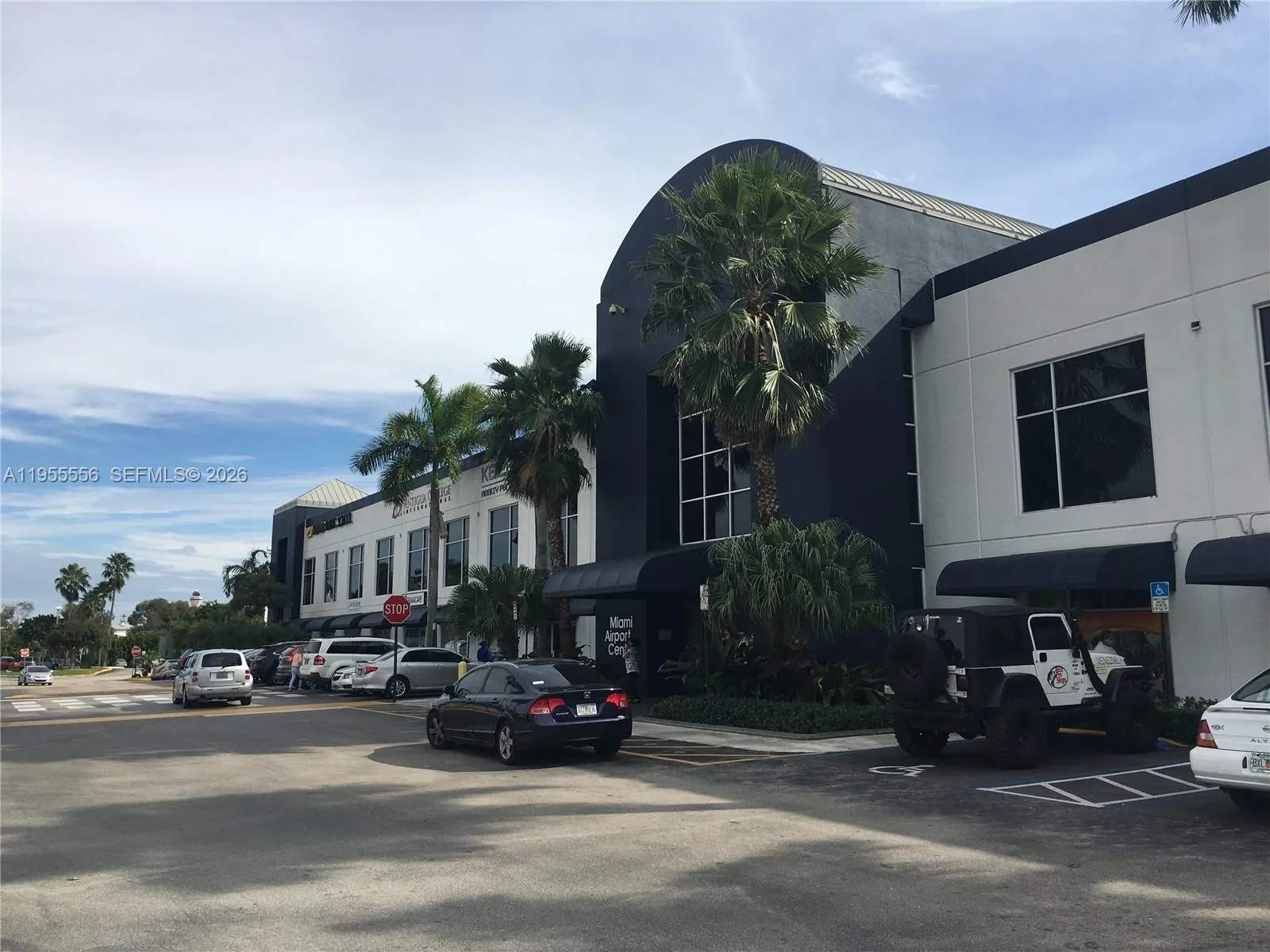 7500 NW 25th St # 256, Miami, FL 33122