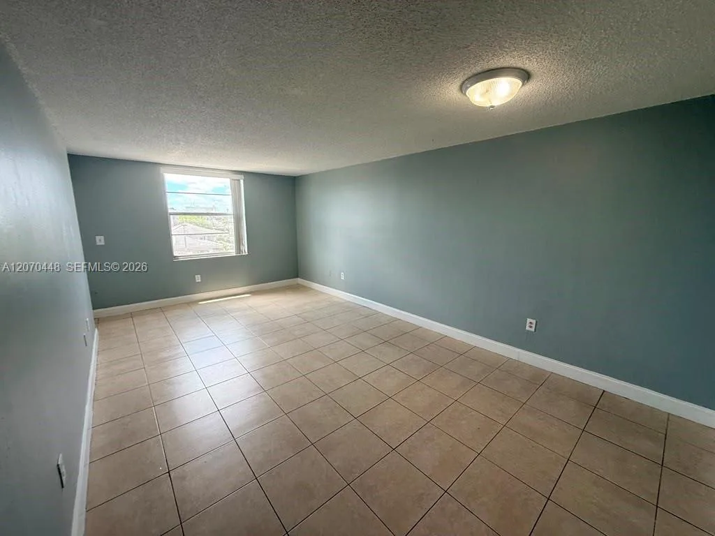 5775 W 20th Ave # 402, Hialeah, FL 33012