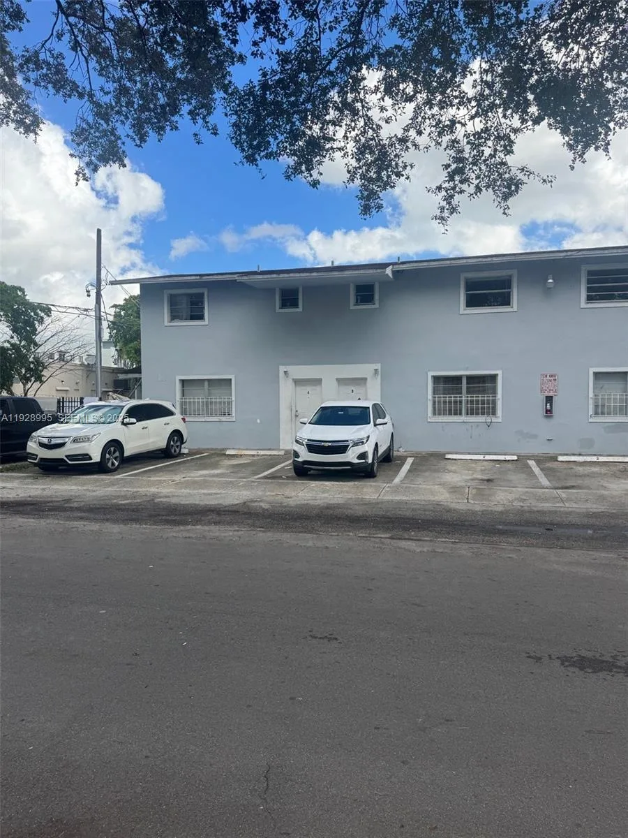 3821 SW 13th Ct, Fort Lauderdale, FL 33312 photo 5