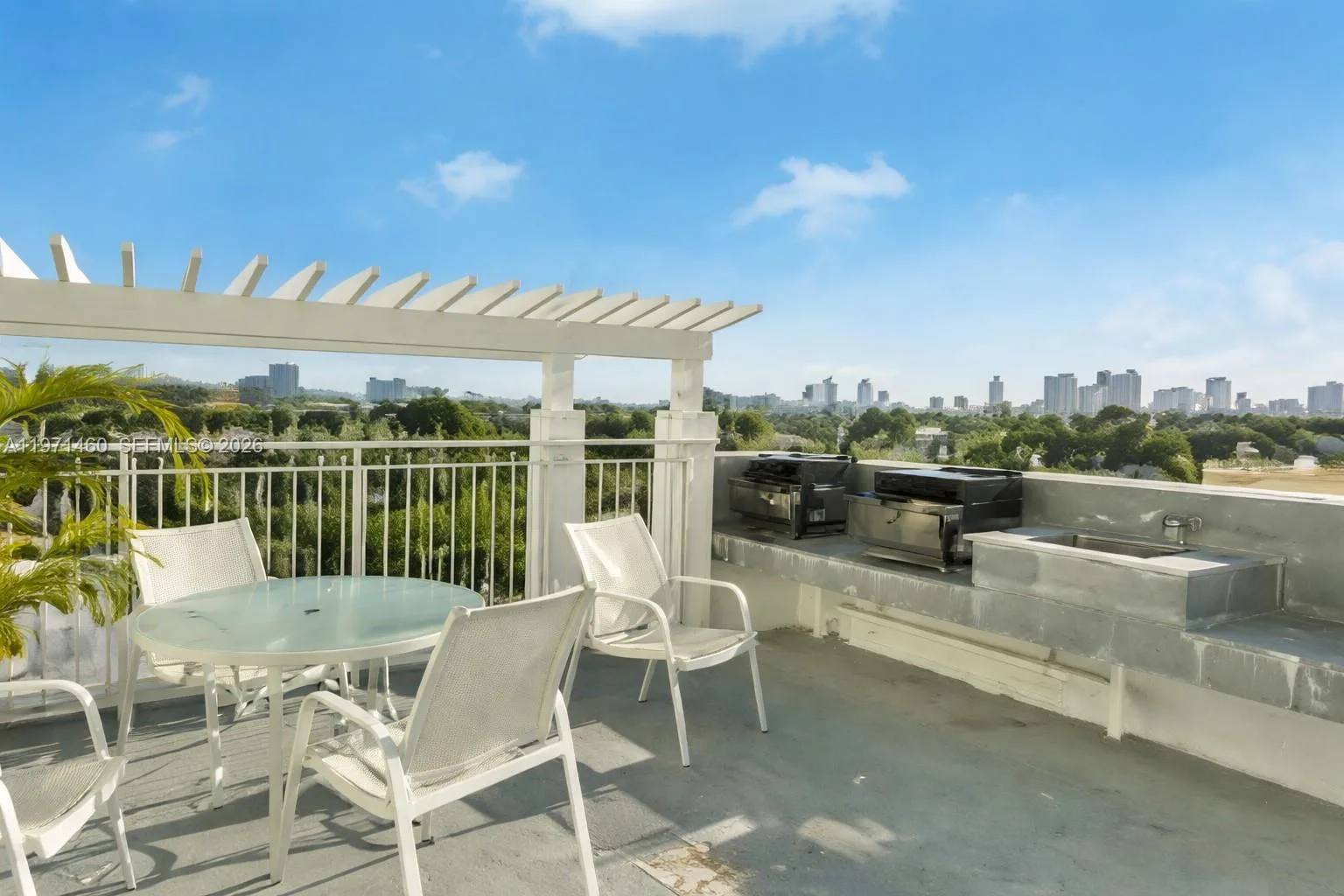 219 NW 12th Ave # 1007, Miami, FL 33128 photo 2