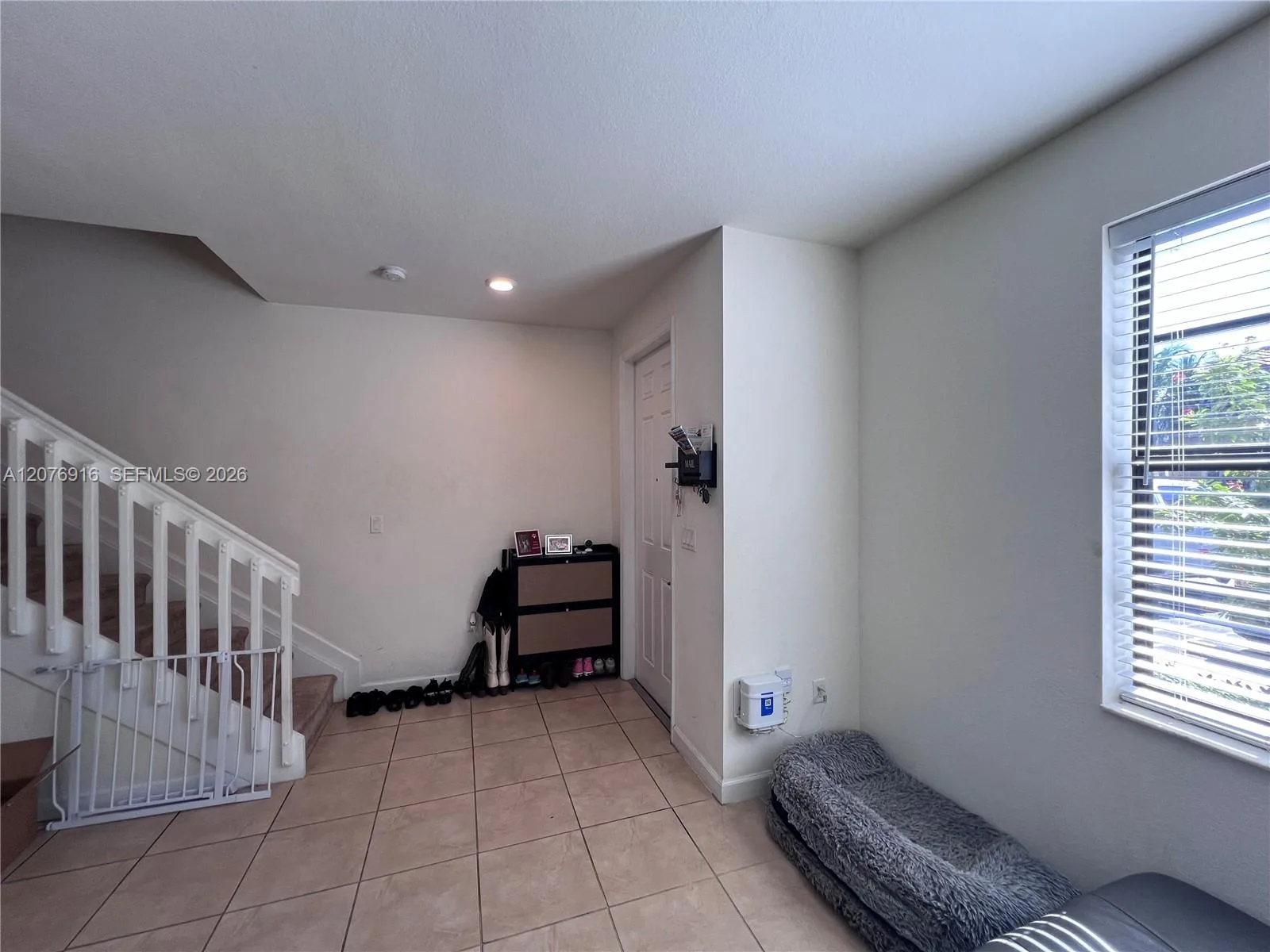 9335 W 33rd Ave, Hialeah, FL 33018 photo 2