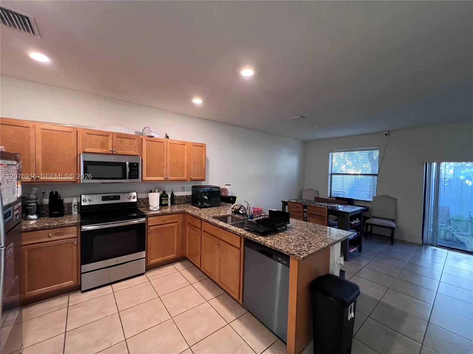 9335 W 33rd Ave, Hialeah, FL 33018 photo 4