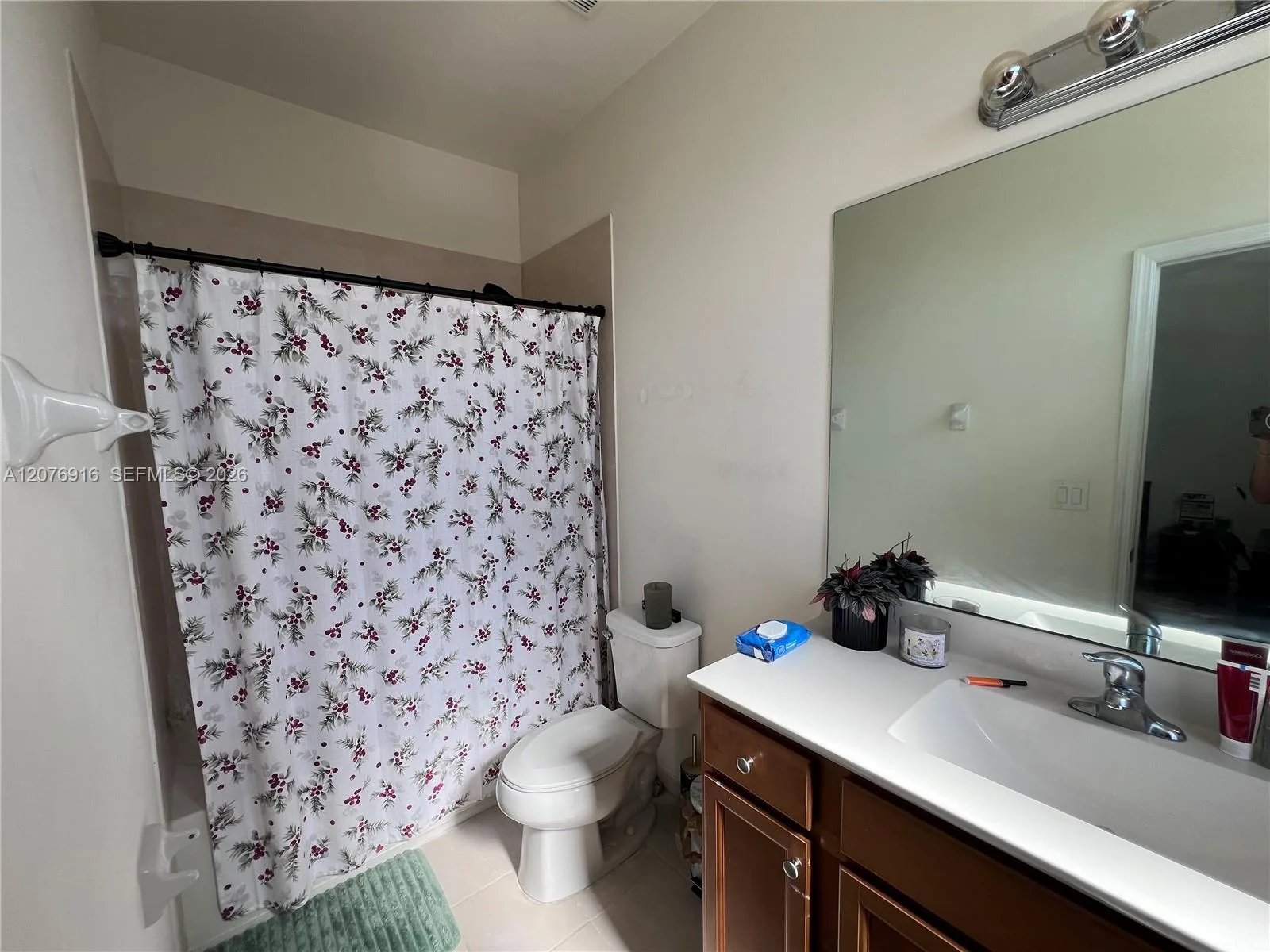 9335 W 33rd Ave, Hialeah, FL 33018 photo 8