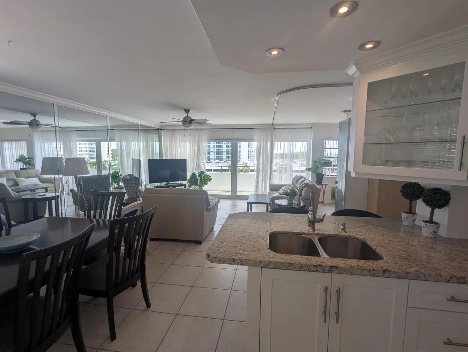 220 KINGS POINT Drive # 501, Sunny Isles Beach, FL 33160 photo 8