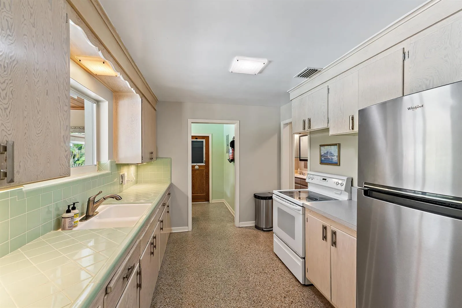 440 Jupiter Lane, Juno Beach, FL 33408 photo 12