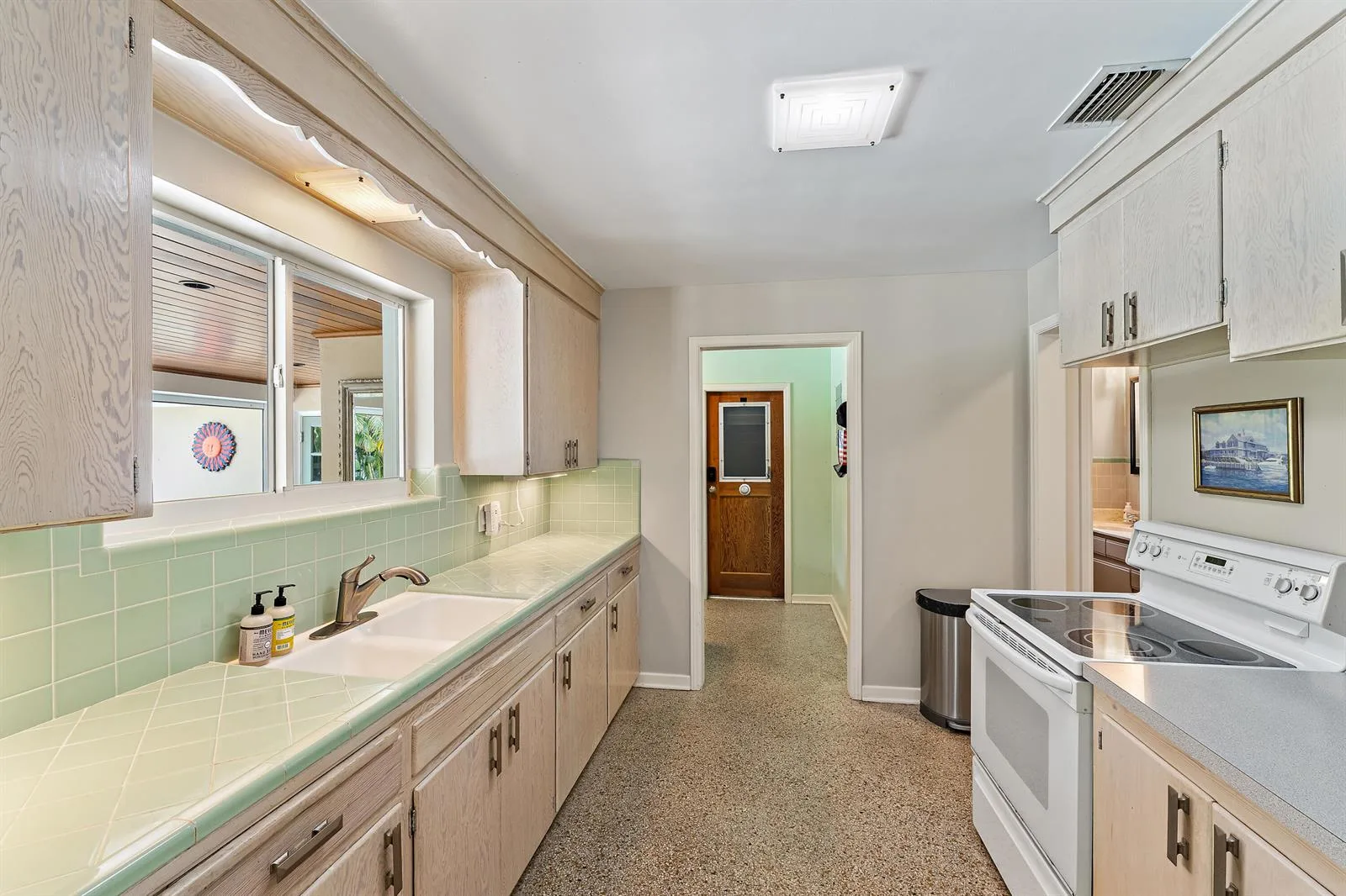 440 Jupiter Lane, Juno Beach, FL 33408 photo 13