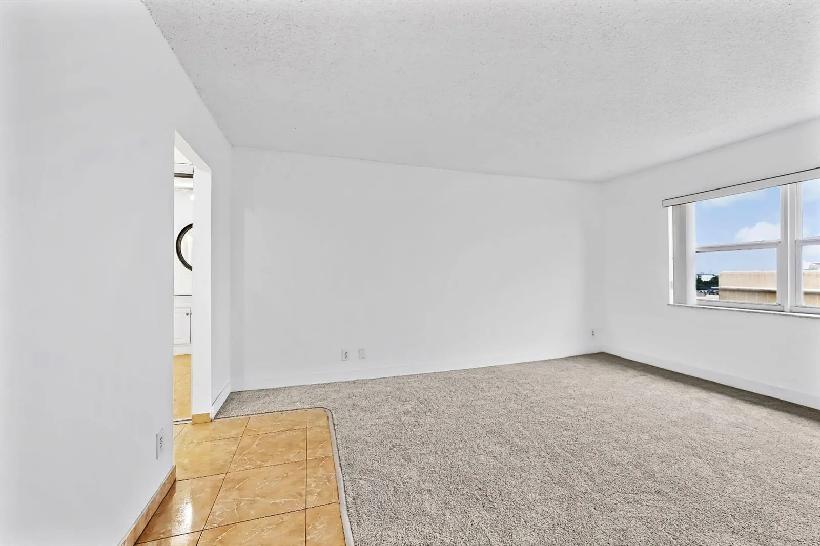 401 Golden Isles Drive # 1014, Hallandale Beach, FL 33009 photo 12