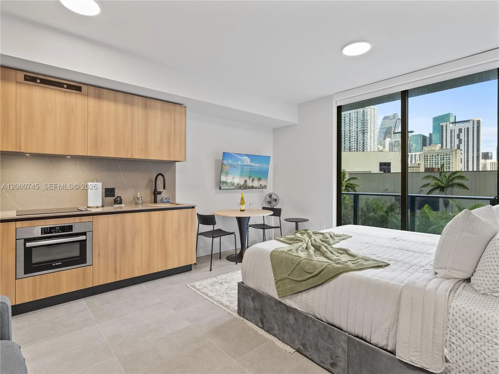 121 NE 5th St # 504, Miami, FL 33132 photo 8