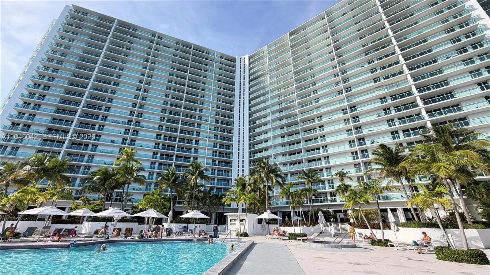 100 Bayview Dr # 509, Sunny Isles Beach, FL 33160 photo 4