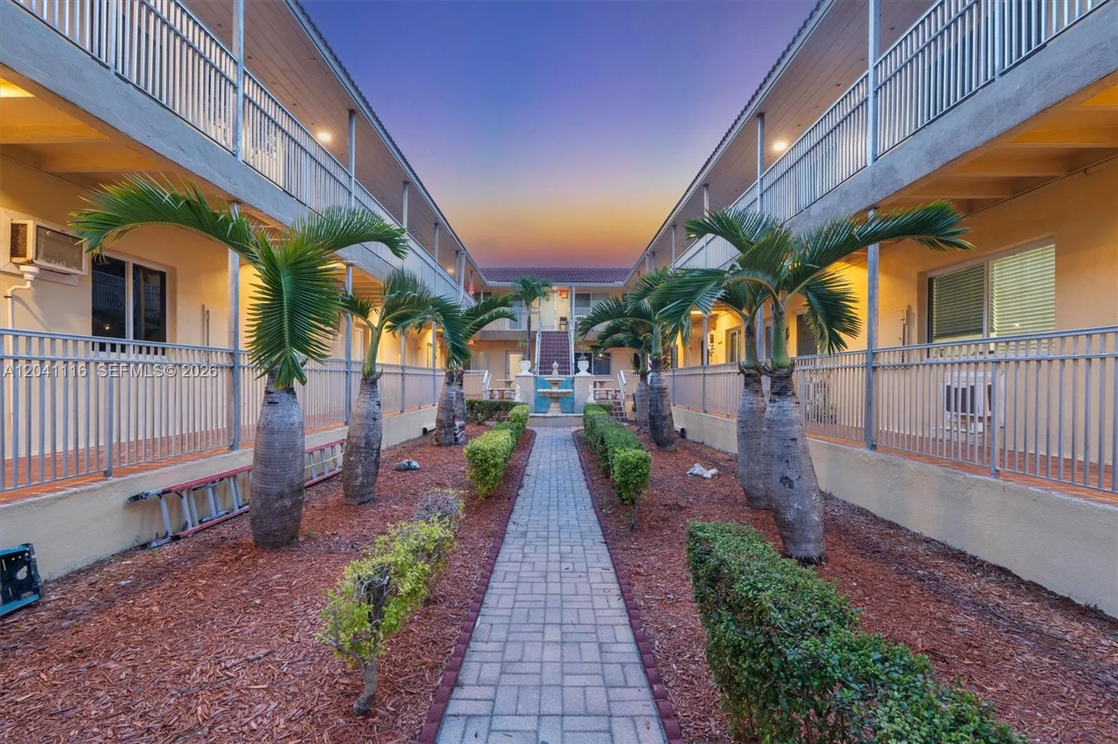 7400 Harding Ave # 20, Miami Beach, FL 33141