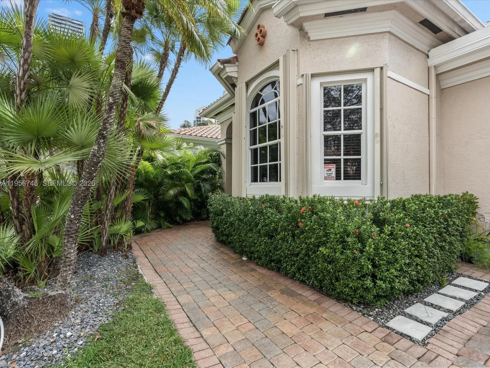3960 194th Trl, Sunny Isles Beach, FL 33160 photo 3