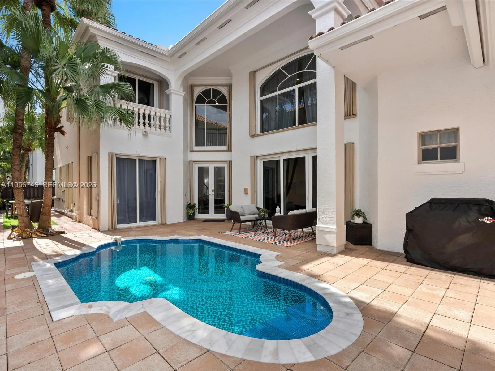 3960 194th Trl, Sunny Isles Beach, FL 33160 photo 5