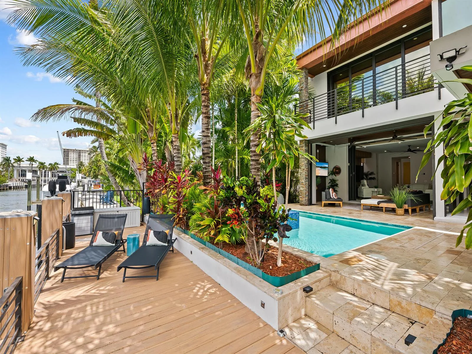 609 Poinciana Drive, Fort Lauderdale, FL 33301 photo 11