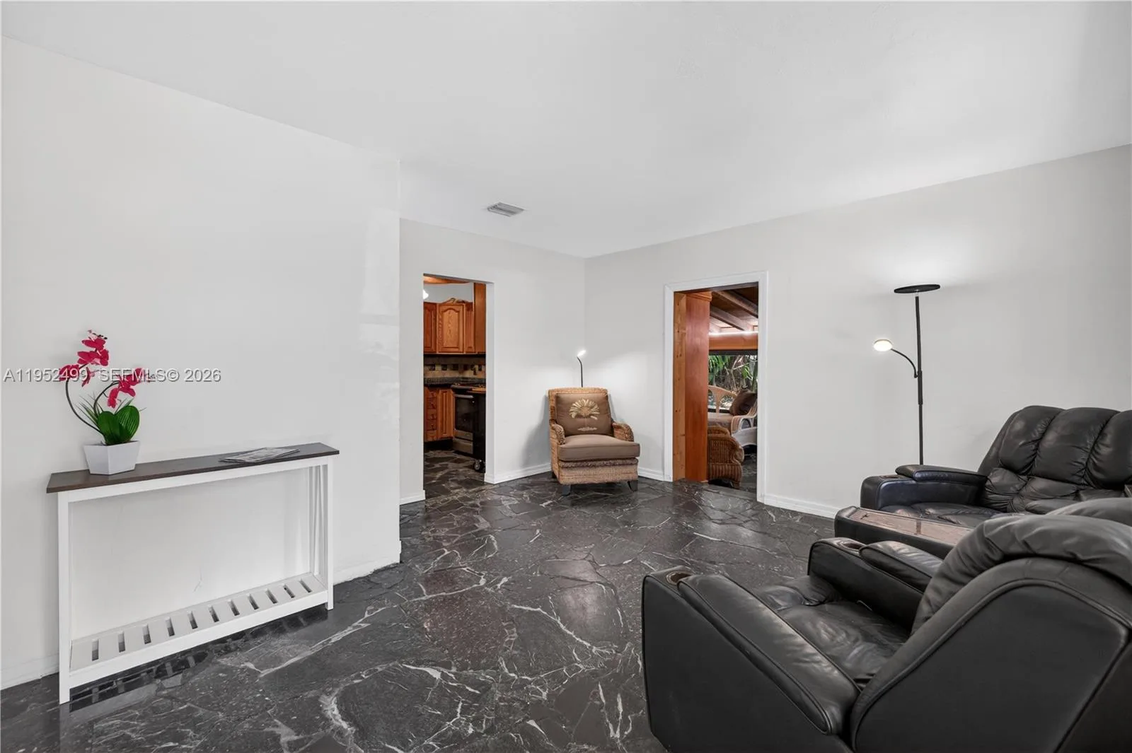 732 NW 43rd Ct, Oakland Park, FL 33309 photo 6