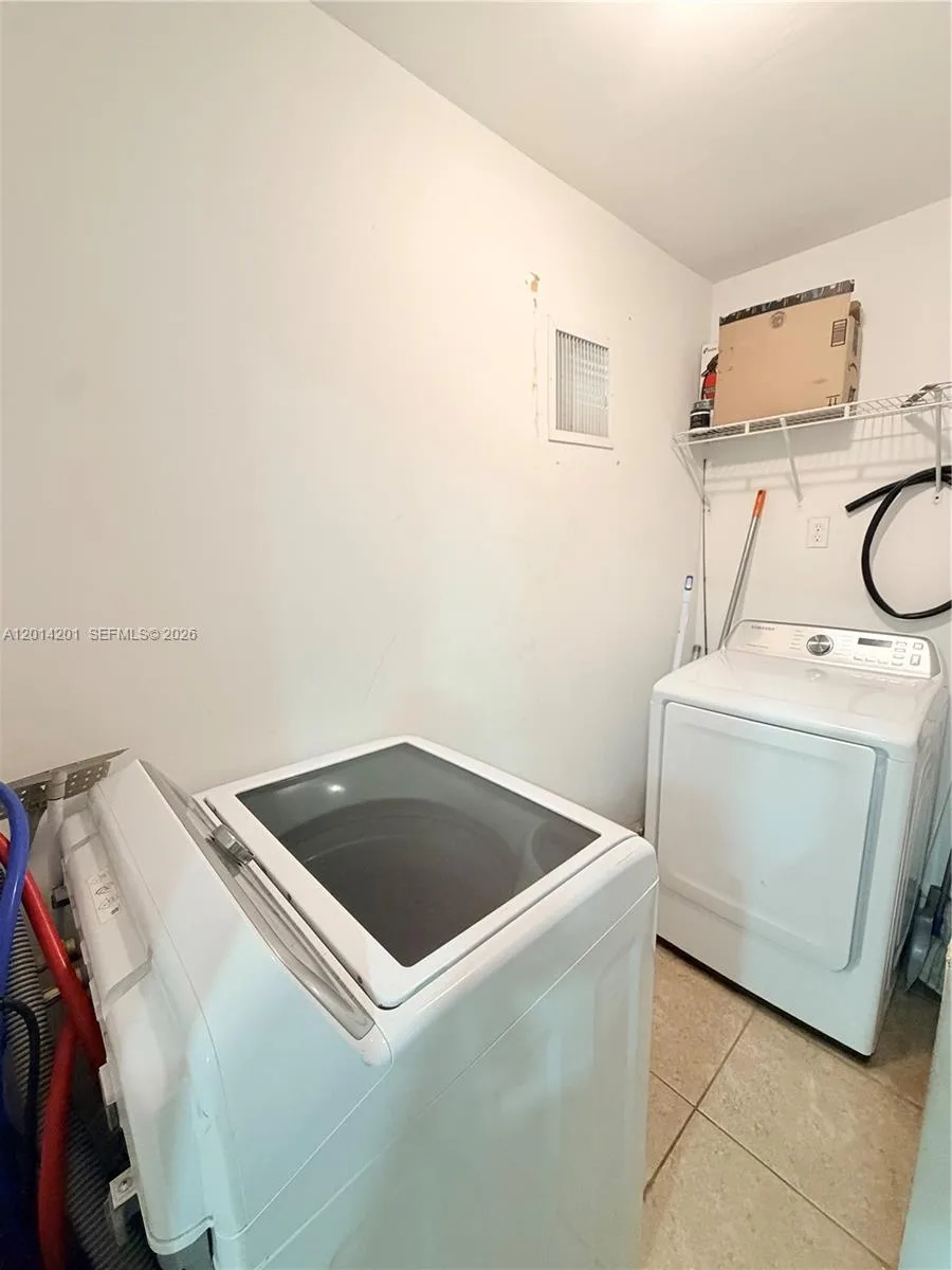 1410 NW 199TH St, Miami Gardens, FL 33169 photo 5