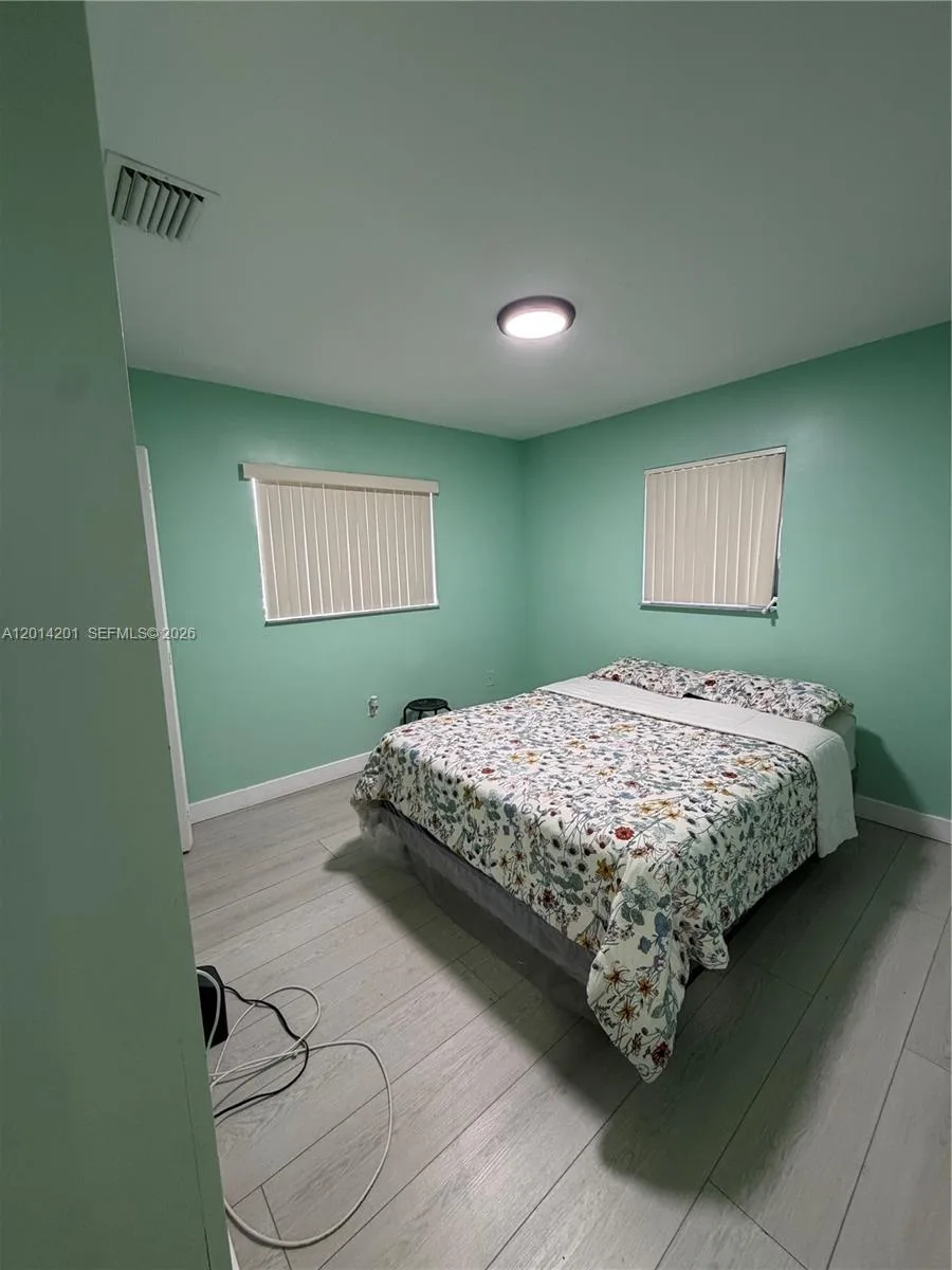 1410 NW 199TH St, Miami Gardens, FL 33169 photo 8