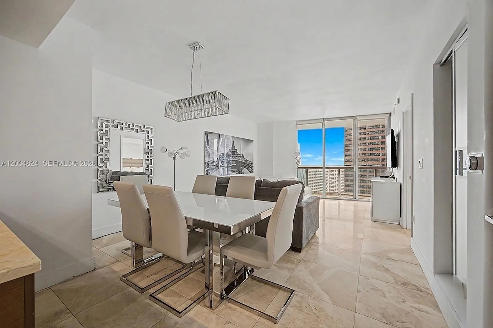 485 Brickell Ave # 2009, Miami, FL 33131