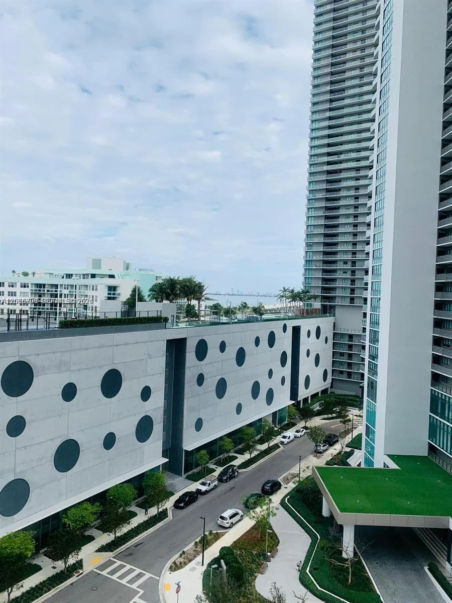 501 NE 31st St # 804, Miami, FL 33137 photo 7