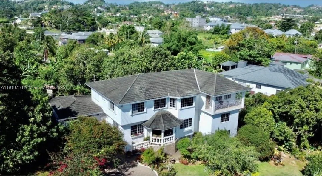 00 WEST PALM GARDENS, BRUMALIA, MANDEVILLE,JAMAICA, NA