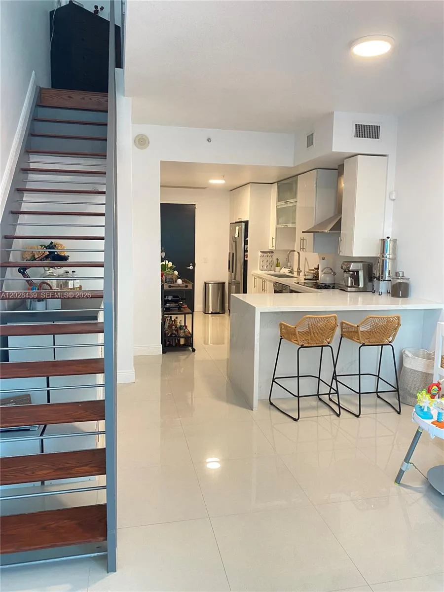 60 SW 13th St # 2212, Miami, FL 33130