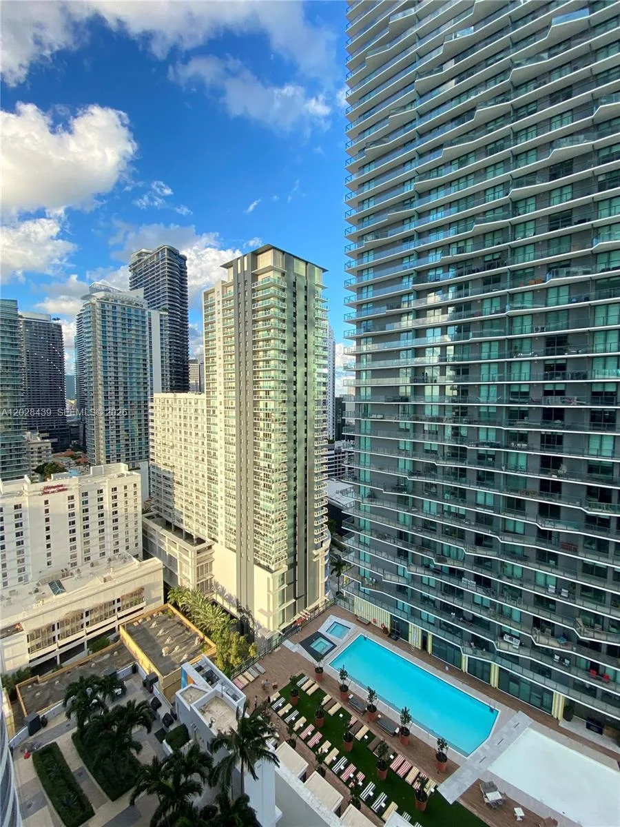 60 SW 13th St # 2212, Miami, FL 33130 photo 9