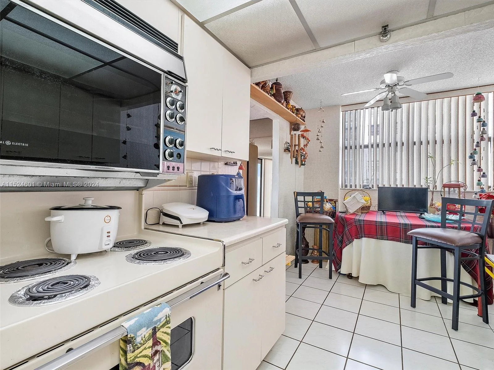 290 174th St # 1809, Sunny Isles Beach, FL 33160 photo 10