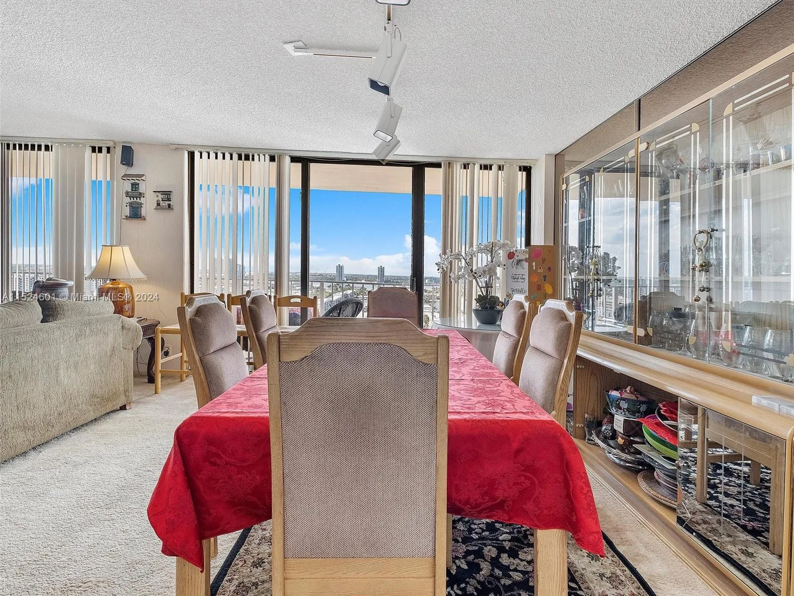 290 174th St # 1809, Sunny Isles Beach, FL 33160 photo 12