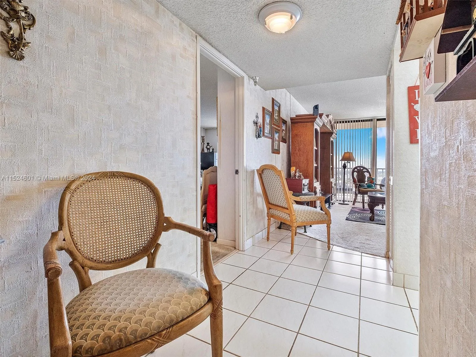 290 174th St # 1809, Sunny Isles Beach, FL 33160 photo 4