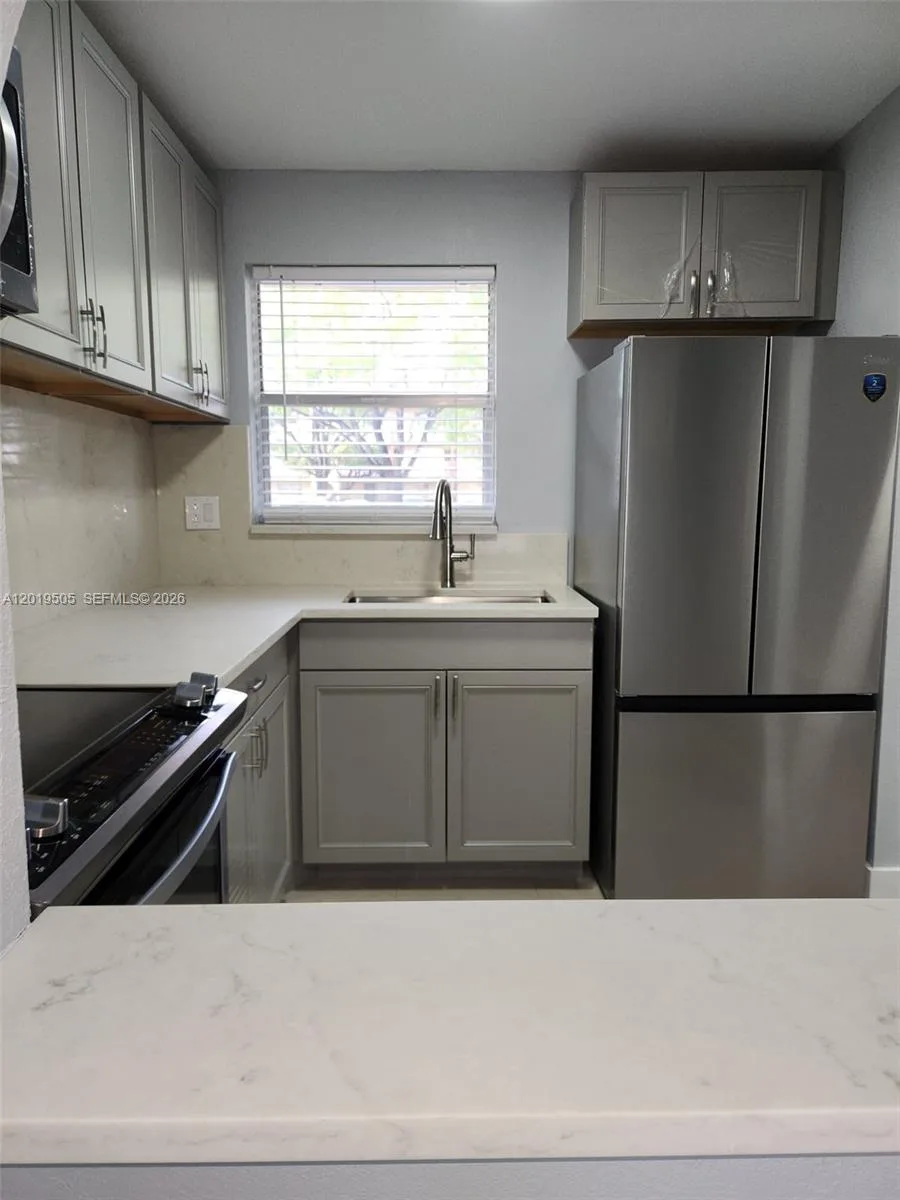 2811 N Pine Island Rd # 107, Sunrise, FL 33322