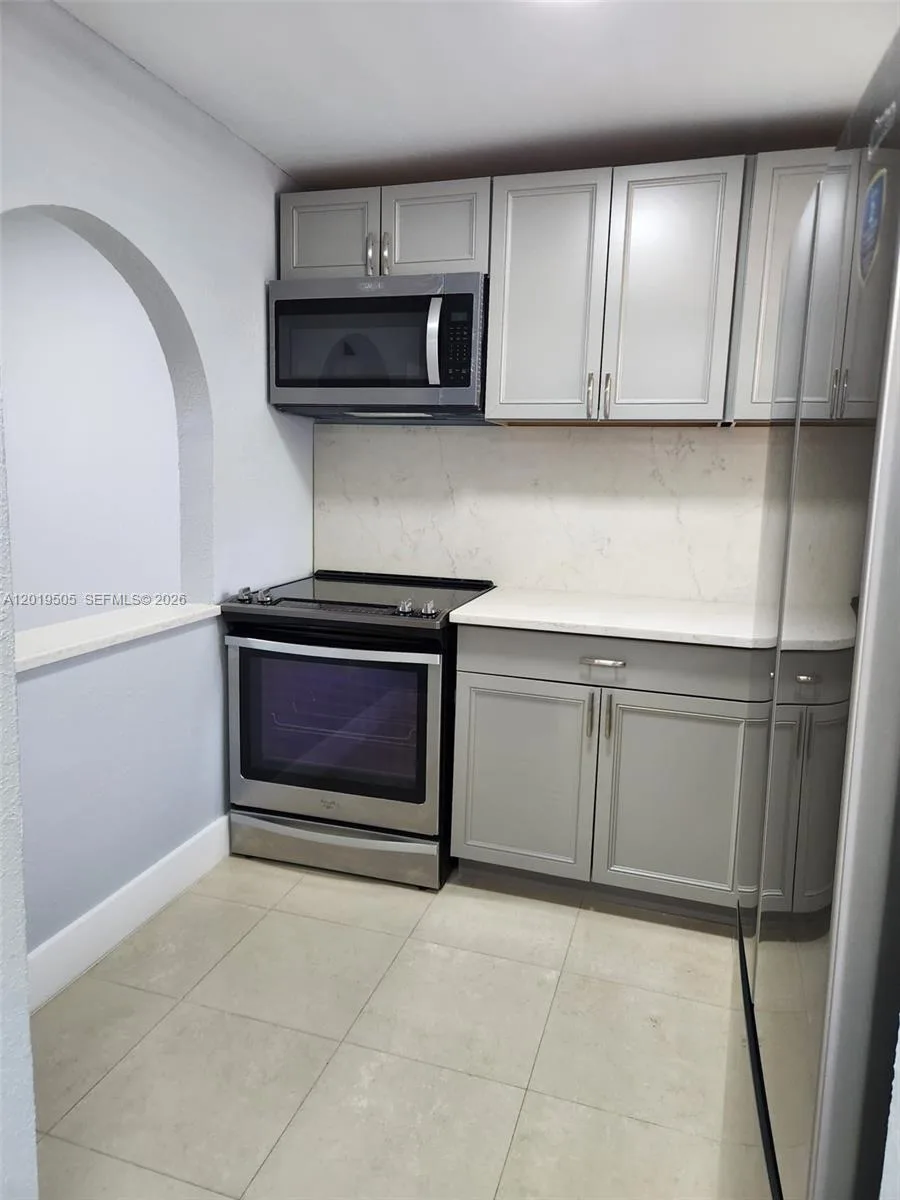 2811 N Pine Island Rd # 107, Sunrise, FL 33322 photo 4
