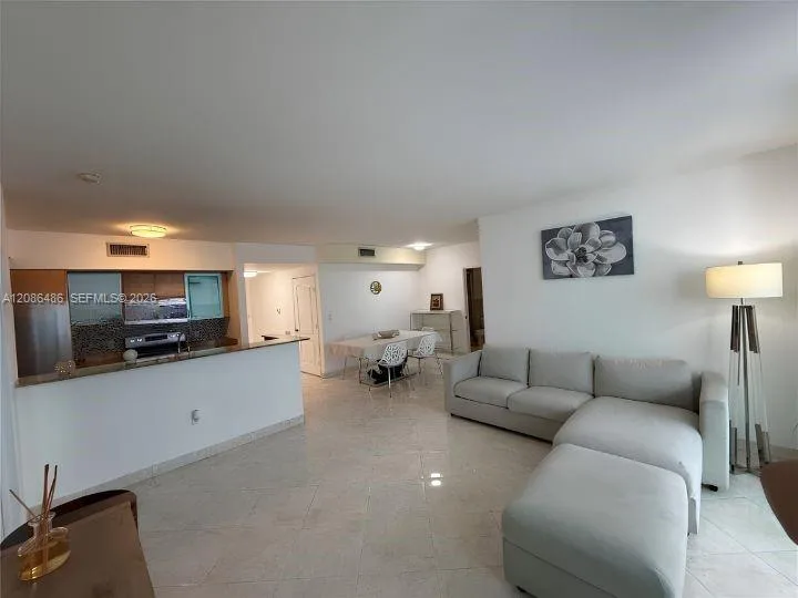 17555 Atlantic Blvd # 1103, Sunny Isles Beach, FL 33160
