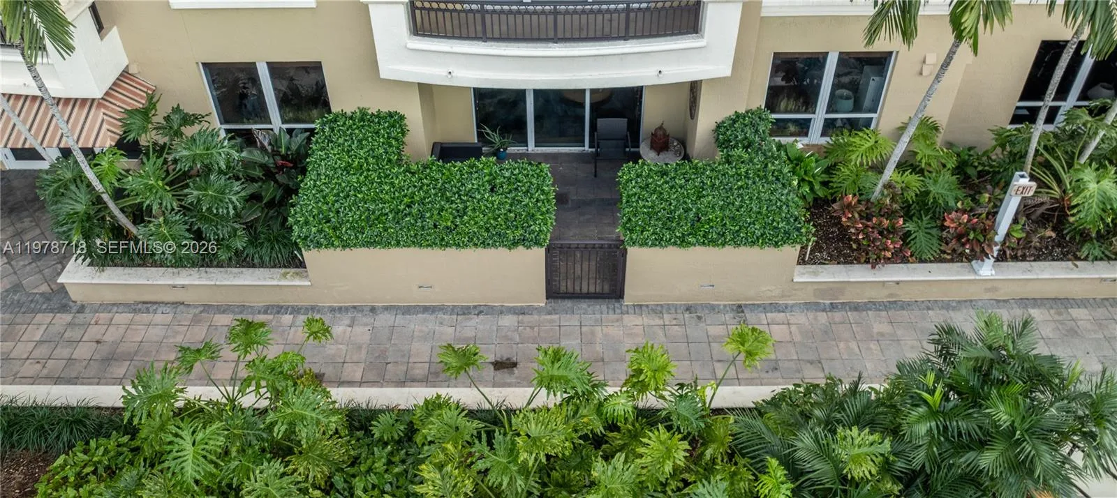 3232 SW 22nd Ter # 708, Miami, FL 33145 photo 3