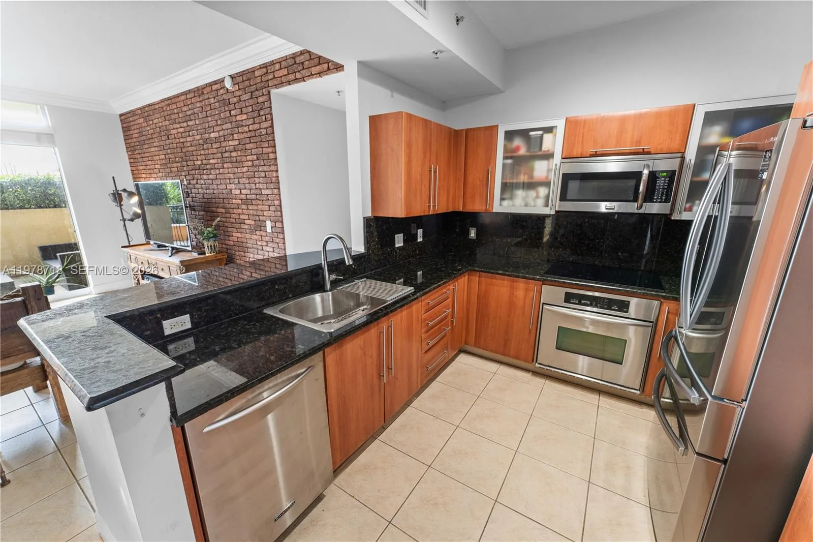 3232 SW 22nd Ter # 708, Miami, FL 33145 photo 9