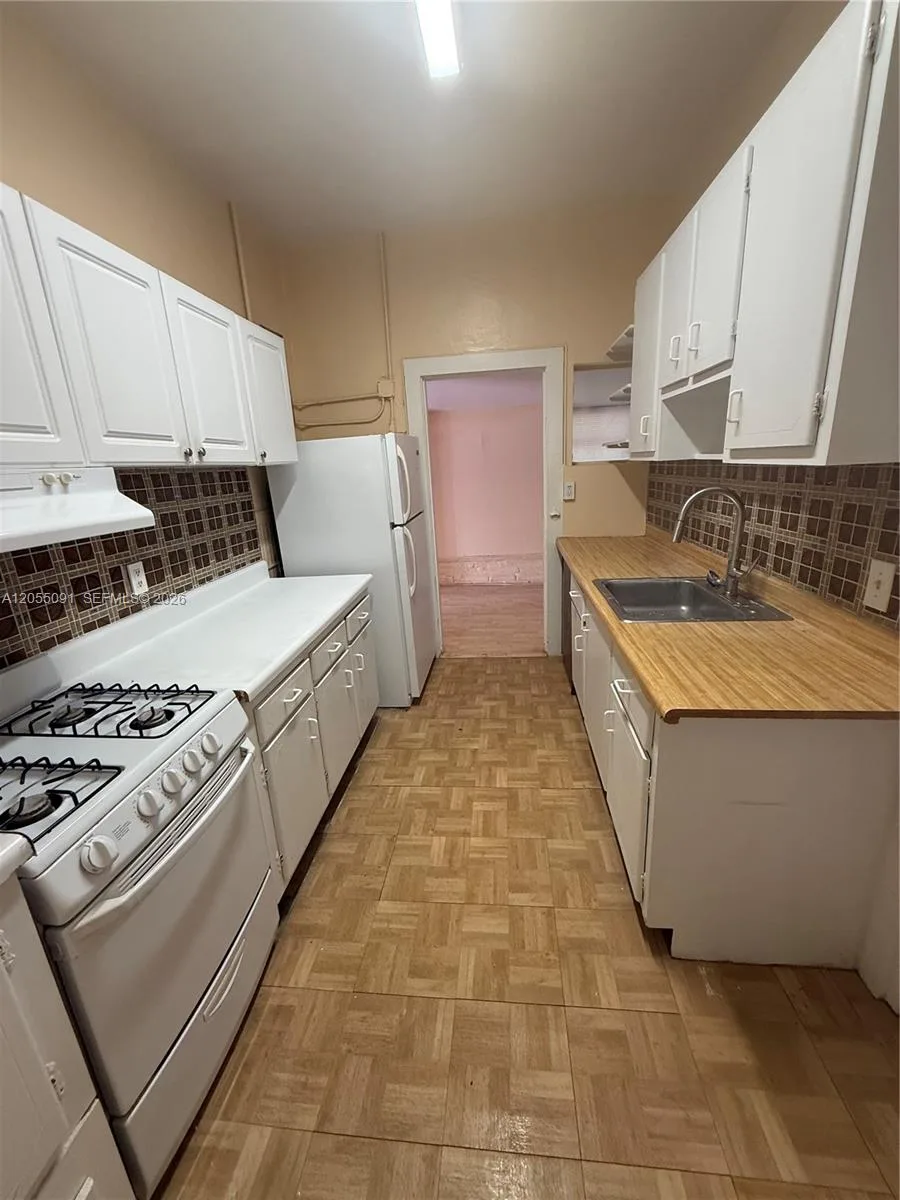 3747 Sheridan Ave, Miami Beach, FL 33140 photo 7