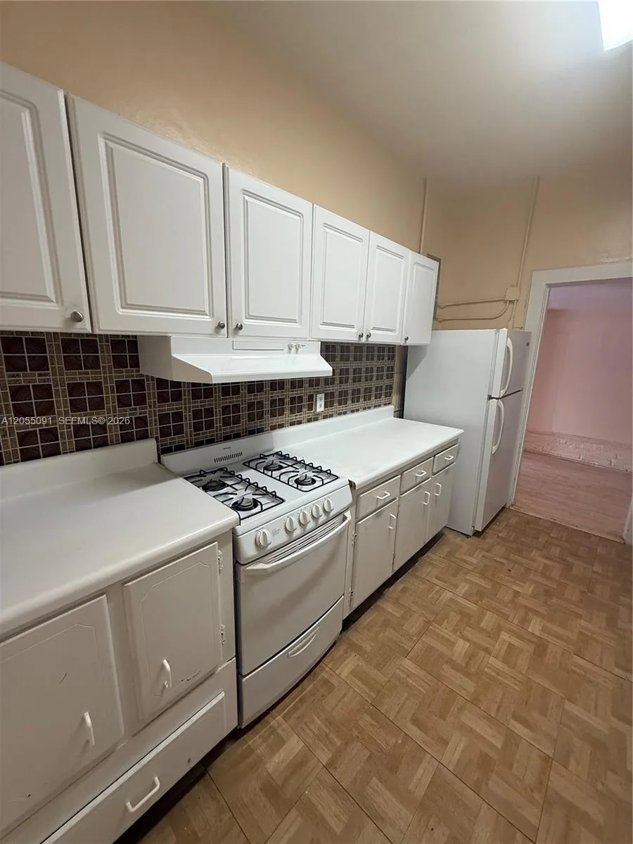 3747 Sheridan Ave, Miami Beach, FL 33140 photo 8
