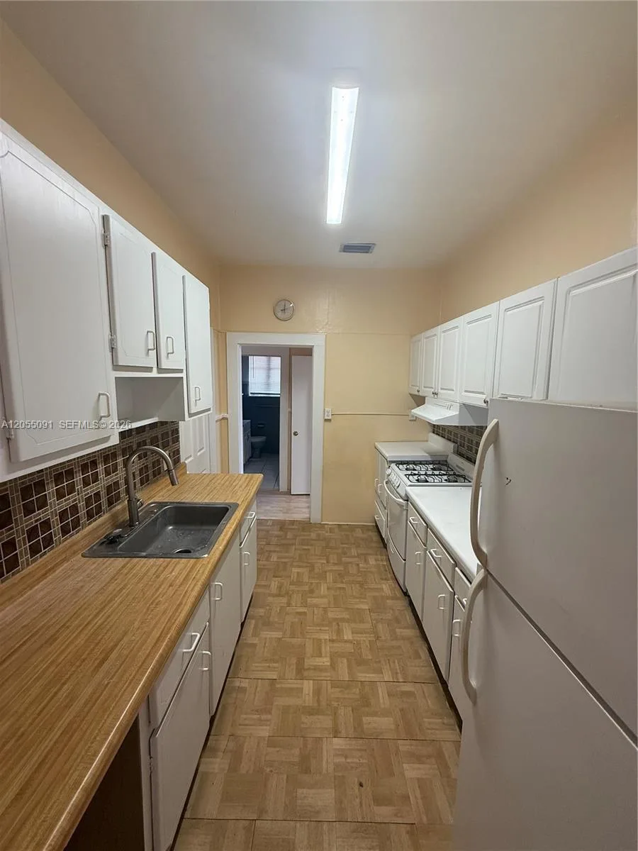 3747 Sheridan Ave, Miami Beach, FL 33140 photo 9