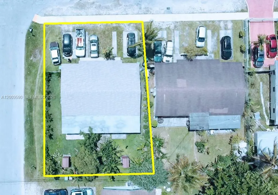 14615 NE 14th Ave, Miami, FL 33161 photo 2