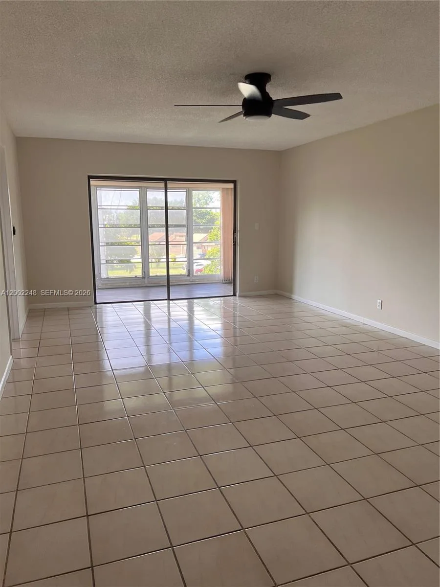 8101 SW 24th Ct # 406, Davie, FL 33324 photo 4