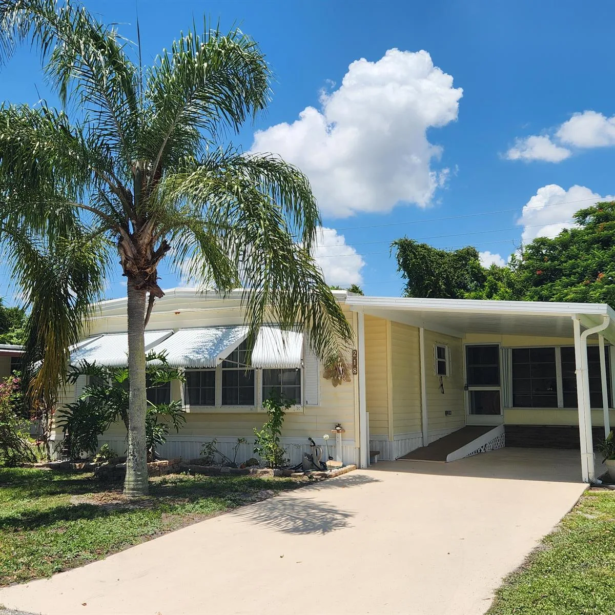 218 W Caribbean, Port St. Lucie, FL 34952 photo 2