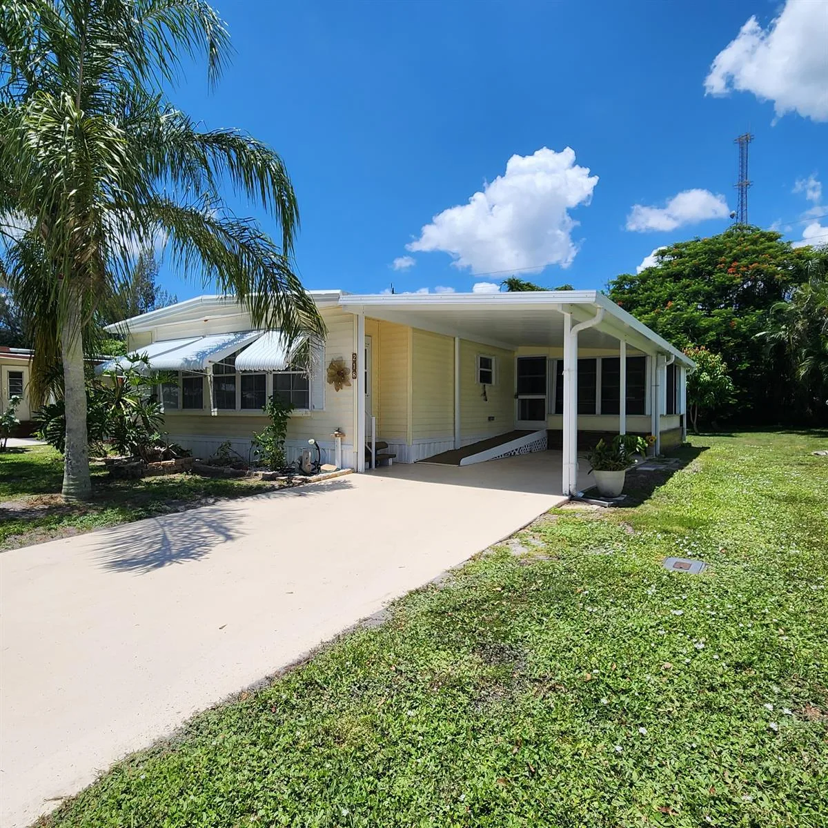 218 W Caribbean, Port St. Lucie, FL 34952 photo 5