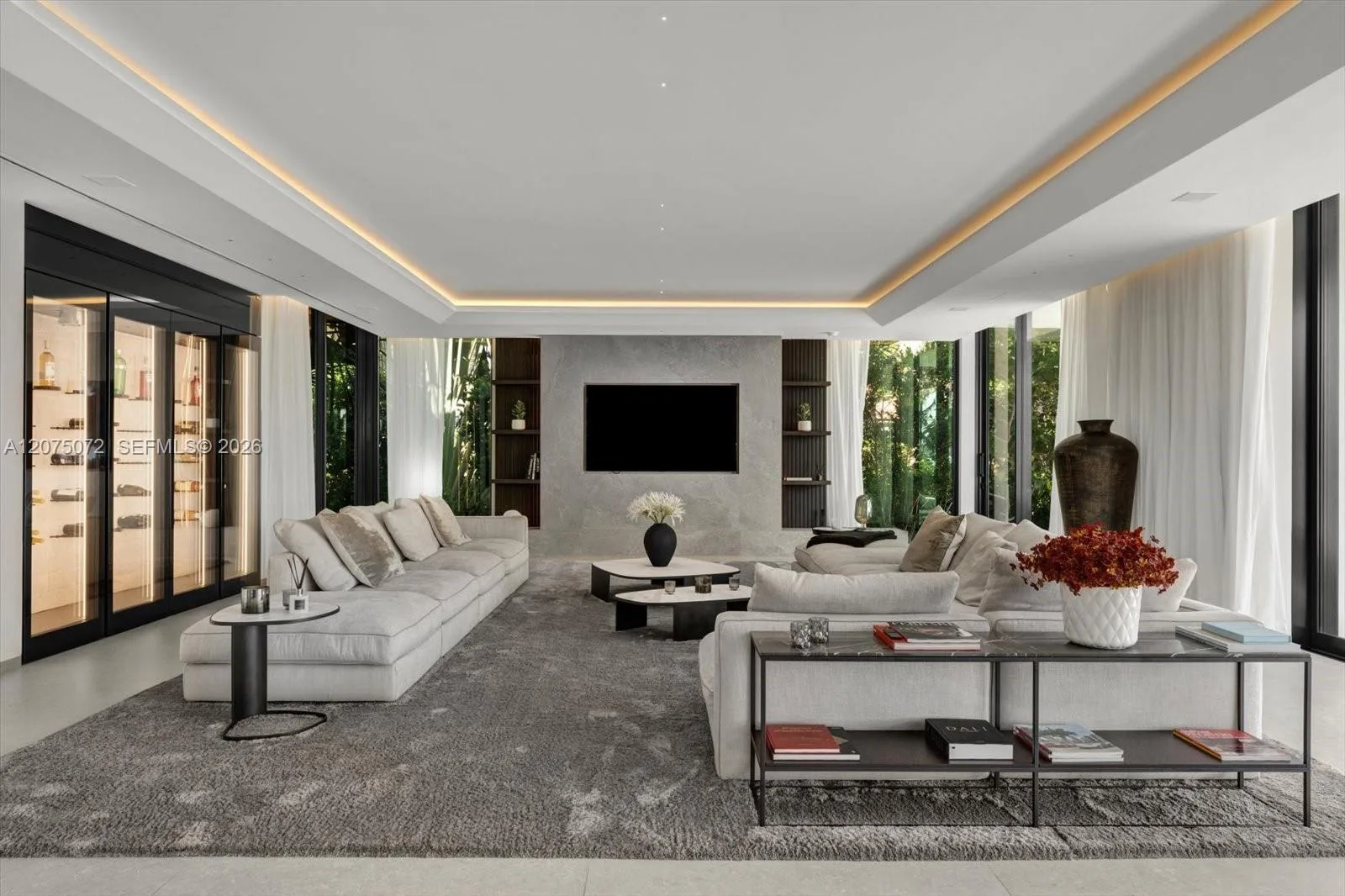 375 N Hibiscus Dr, Miami Beach, FL 33139 — zdjęcie 4