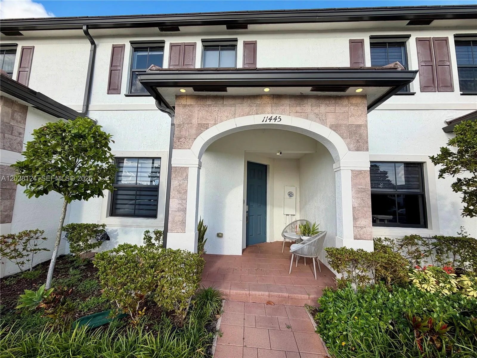 11445 W 33rd Ln, Hialeah, FL 33018