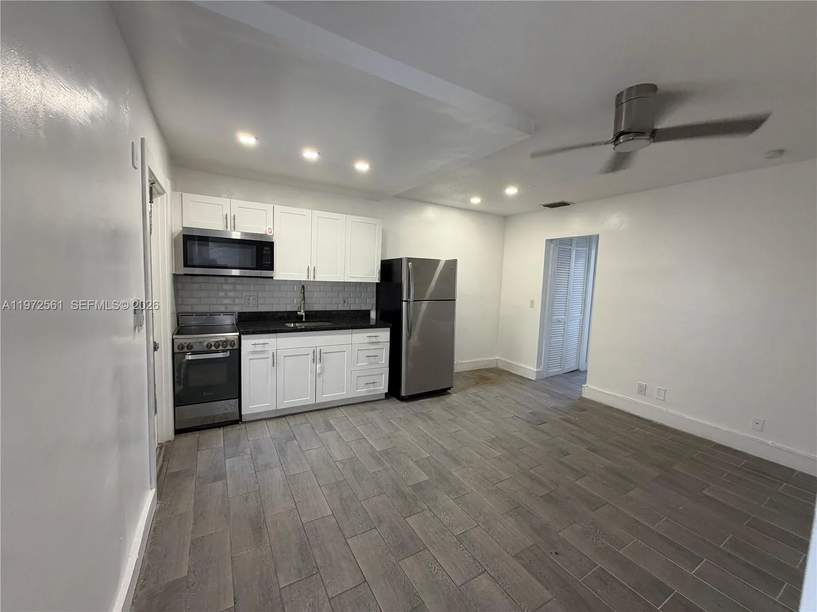 3515 Van Buren St # 102, Hollywood, FL 33021 photo 5