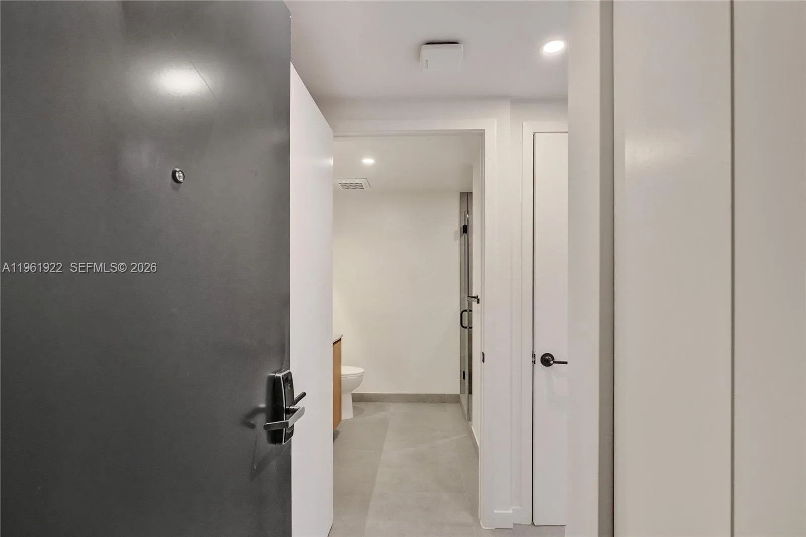 121 NE 5th Street # 807, Miami, FL 33132 photo 7