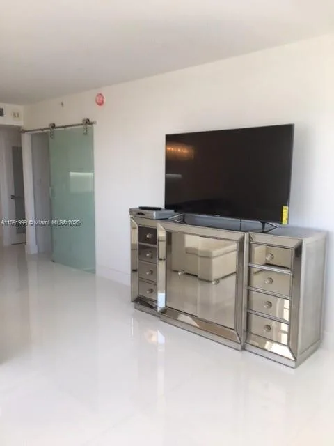 100 LINCOLN RD # 711, Miami Beach, FL 33139 photo 2