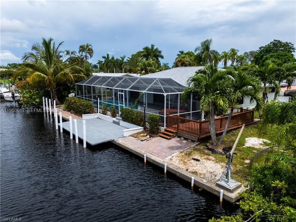 2153 W Channel Way, Other City - In The State Of Florida, FL 33917 photo 4
