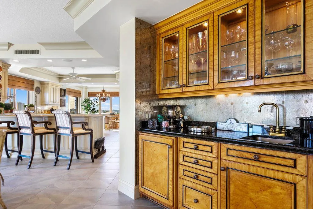 3920 N OCEAN Drive # 6A, Singer Island, FL 33404 photo 9